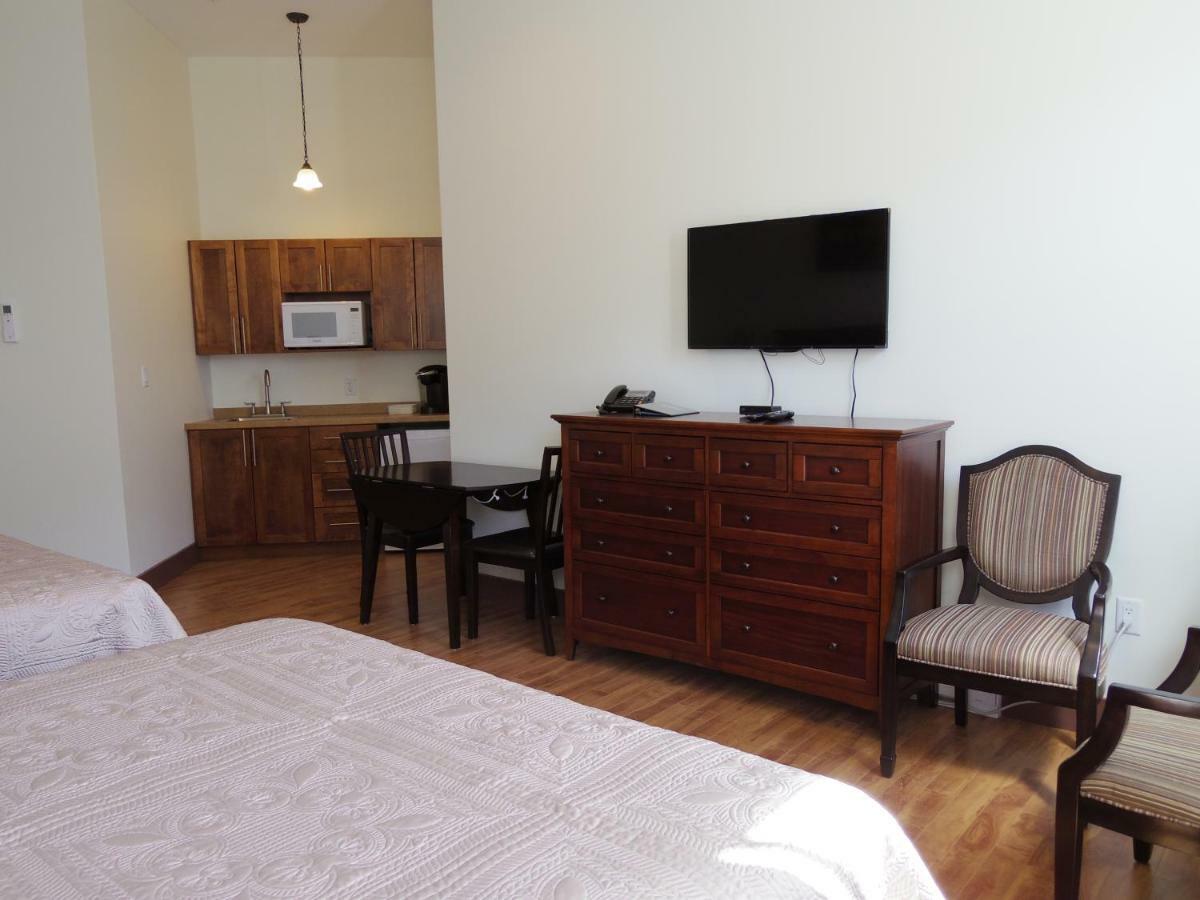 Water Inn 4*